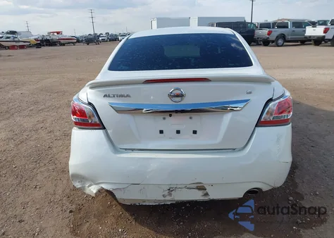 2015 Nissan Altima 2.5 S z USA, uszkodzony, nr VIN 1N4AL3APXFC101696